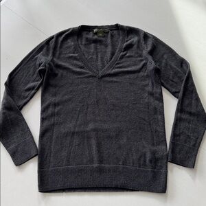 Women’s Eddie Bauer Dark Gray V-Neck Cotton Cashmere Sweater Sz Small